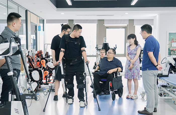 Continue to Promote the Construction of a Barrier-free Environment, Vice Chairman of the China Disabled Persons' Federation went to Zhejiang and  Paid a Visit  to RoboCT